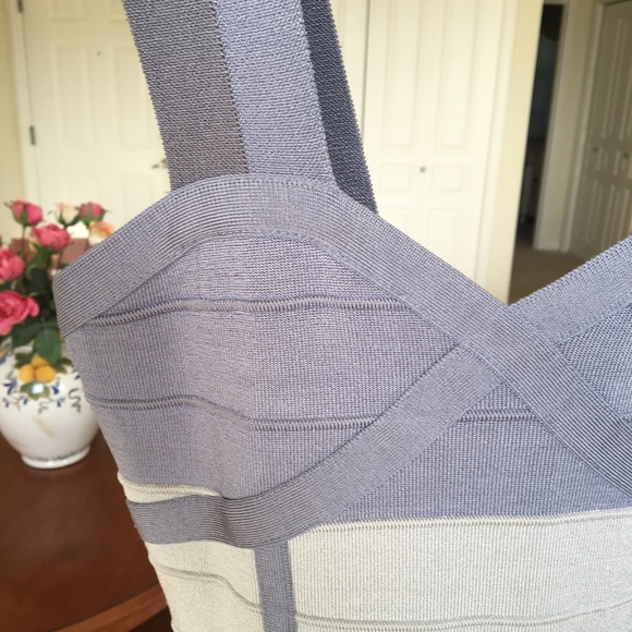 NWOT Bebe Blue Ombré Bodycon Dress - Picture 3 of 4